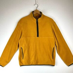 Uniqlo Fleece Pullover Quarter Zip Sweatshirt‎